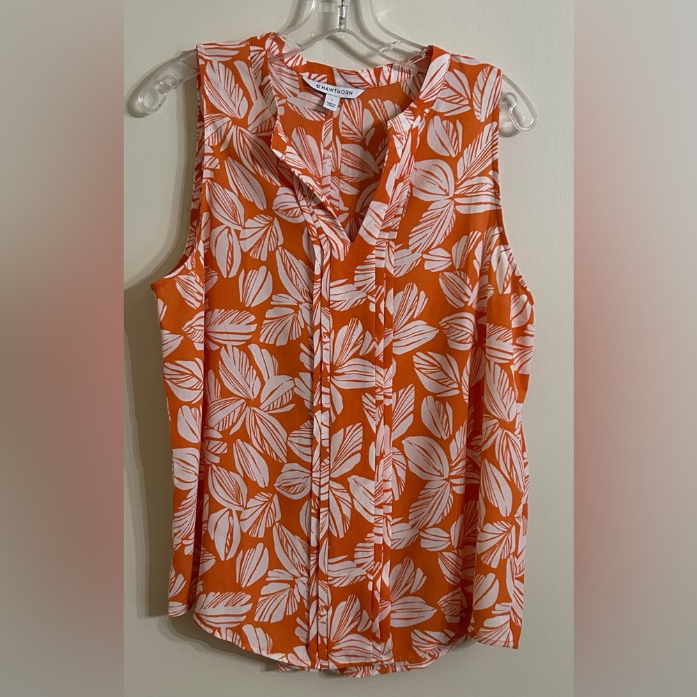 41 Hawthorn Leaf Print Sleeveless Blouse
